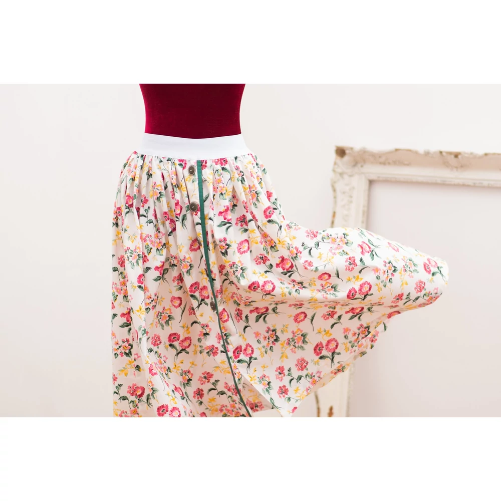 Tavaszi, virágos, lobogós 