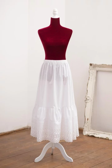 natalia_fenntarthato_feher_maxi_szoknya_madeira natalia_fenntarthato_feher_maxi_szoknya_madeira